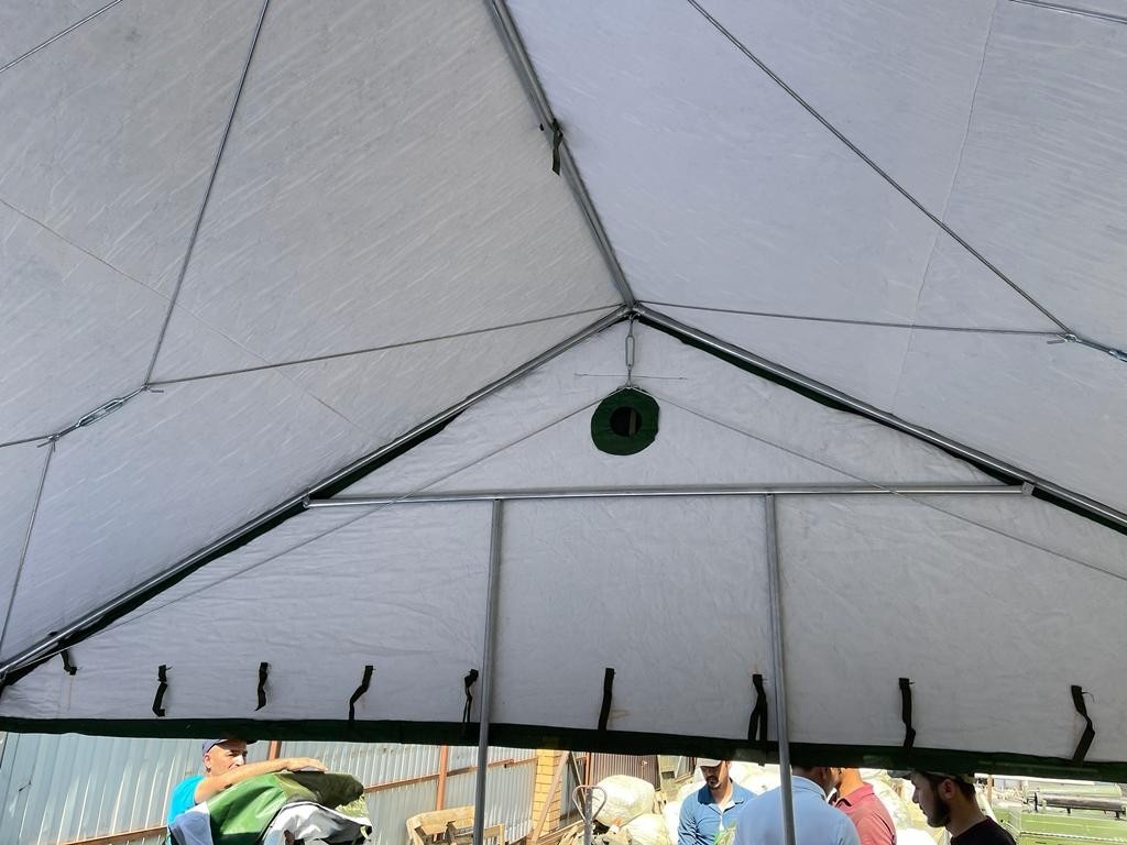 Палатка Каркасная утепленная зеленого цвета 5х4